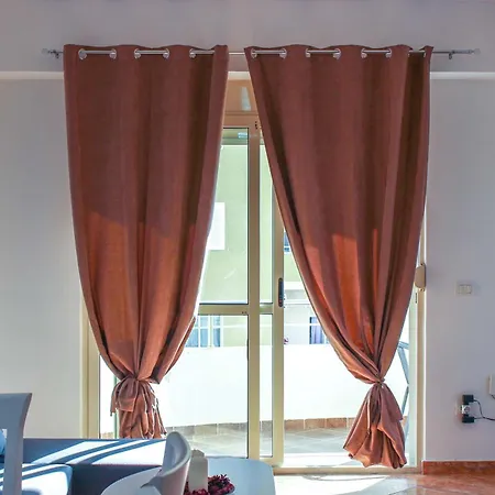 The Coastal Pearl Apartment *