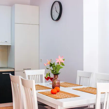 The Coastal Pearl Apartment